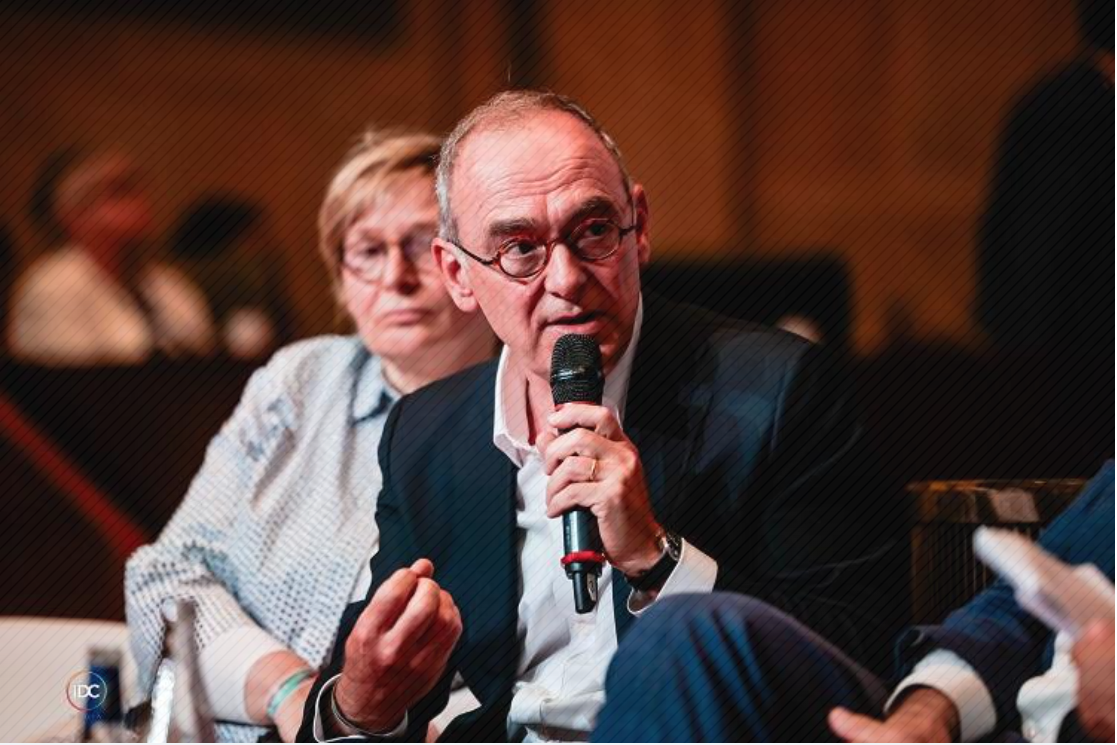 Photo de Xavier Piechaczyk au Sommet de la Mesure d'Impact 2025